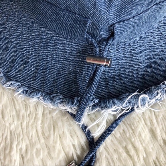Jacquemus Light Blue Denim Bucket Hat - Picture 3 of 3